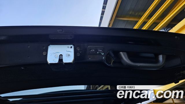 Hyundai Staria 2022 — photo 20