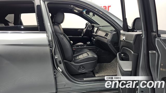KG Mobility Rexton 2019 — photo 11
