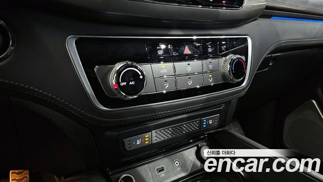 KG Mobility Rexton 2019 — photo 15