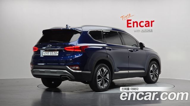 Hyundai Santafe 2019 — photo 2