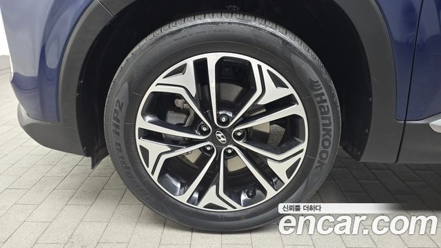 Hyundai Santafe 2019 — photo 5