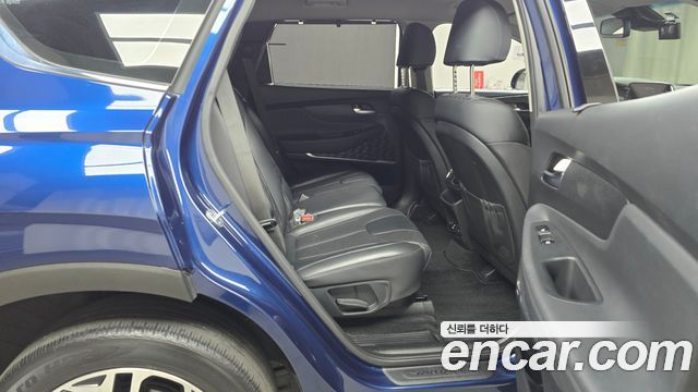 Hyundai Santafe 2019 — photo 12