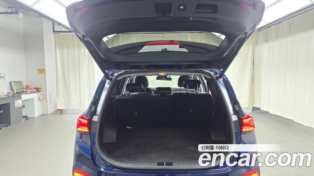 Hyundai Santafe 2019 — photo 20
