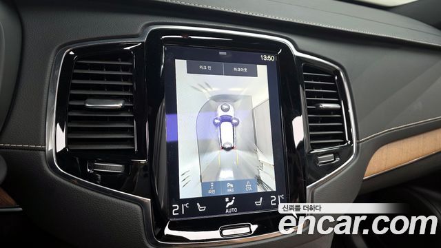 Volvo XC90 2018 — photo 15