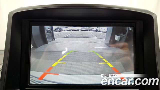 Hyundai AVANTE 2013 — photo 15