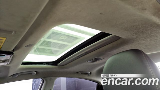 Hyundai AVANTE 2013 — photo 18