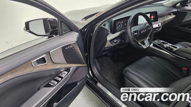 Kia K8 2023 — photo 11