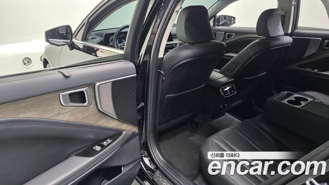 Kia K8 2023 — photo 17