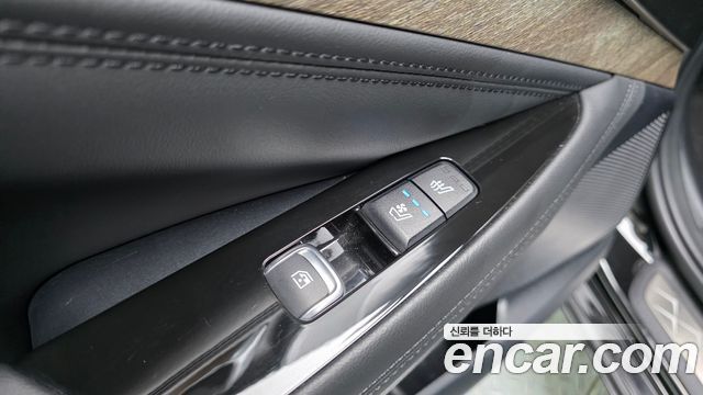 Kia K8 2023 — photo 18