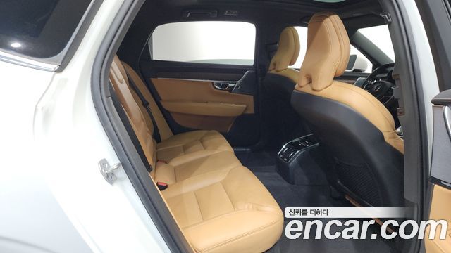 Volvo S90 2021 — photo 12