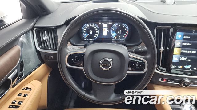 Volvo S90 2021 — photo 13