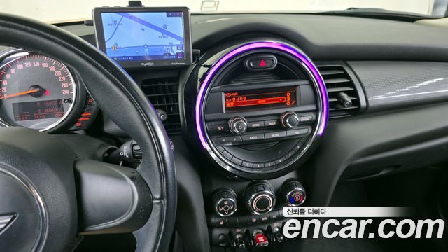 Mini Cooper 2016 — photo 14