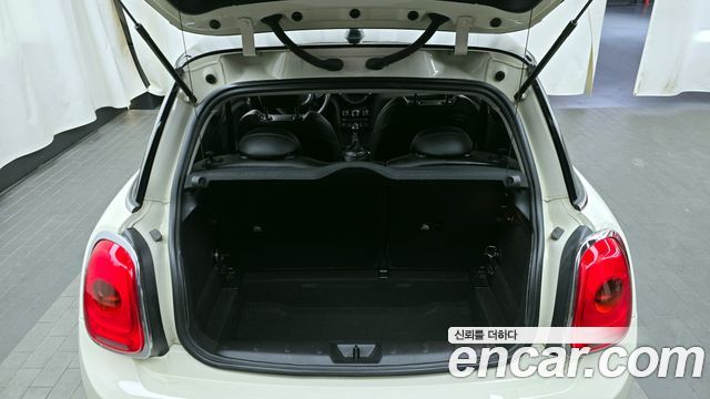 Mini Cooper 2016 — photo 20