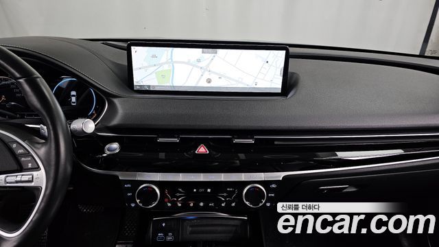 Genesis G80 2021 — photo 14