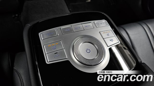 Genesis G80 2021 — photo 19