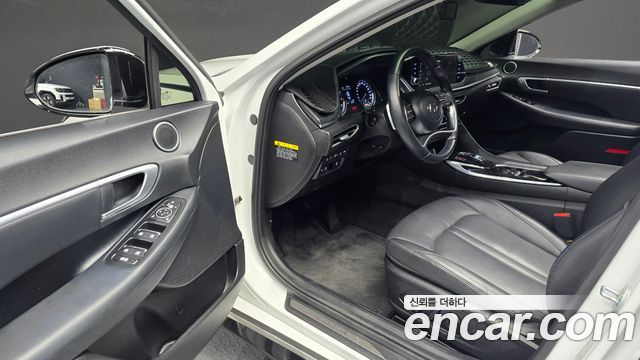 Hyundai Sonata 2020 — photo 11