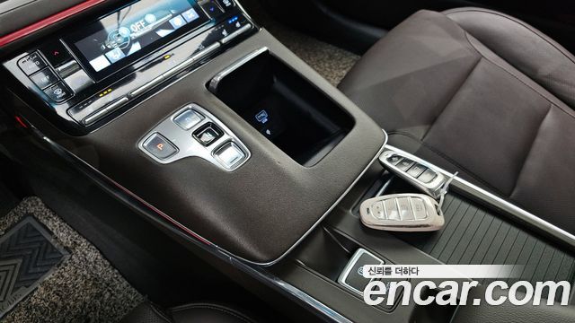 Hyundai Grandeur 2020 — photo 9