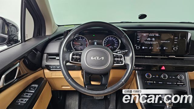 Kia Canival 2022 — photo 13