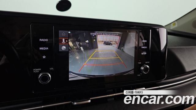Kia Canival 2022 — photo 15