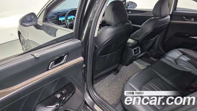 Kia K5 2020 — photo 18