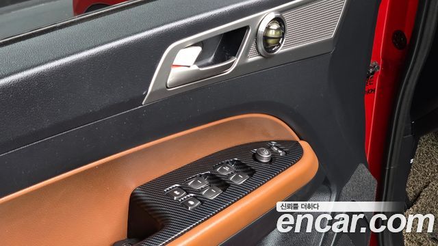 KG Mobility Rexton 2018 — photo 17
