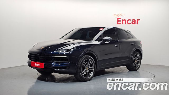 Porsche Cayenne 2022 — photo 1