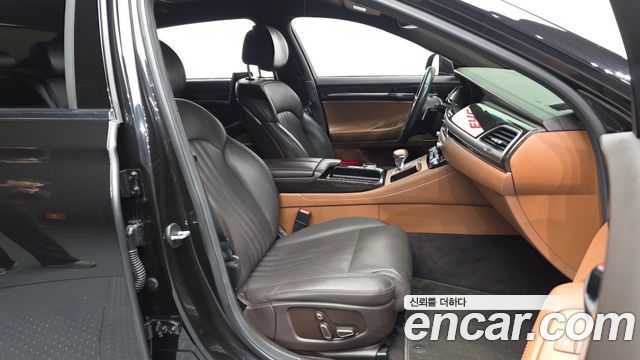 Genesis G90 2019 — photo 11