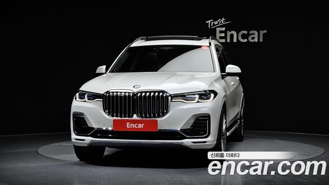 BMW X7 2020 — photo 3