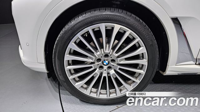 BMW X7 2020 — photo 5