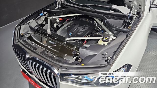 BMW X7 2020 — photo 6