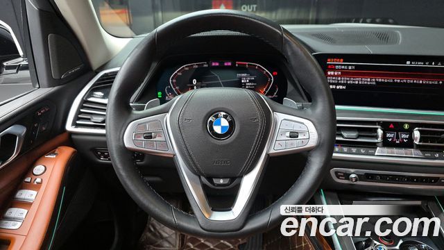 BMW X7 2020 — photo 13