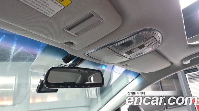Hyundai Sonata 2015 — photo 17