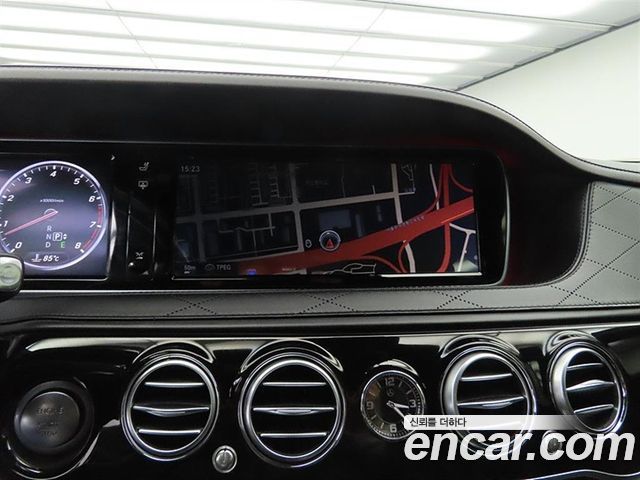 Mercedes-Benz S-Class 2015 — photo 13