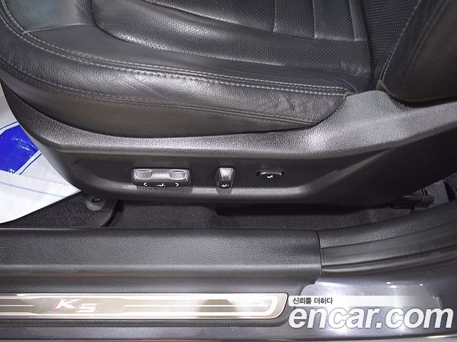 Kia K5 2013 — photo 16