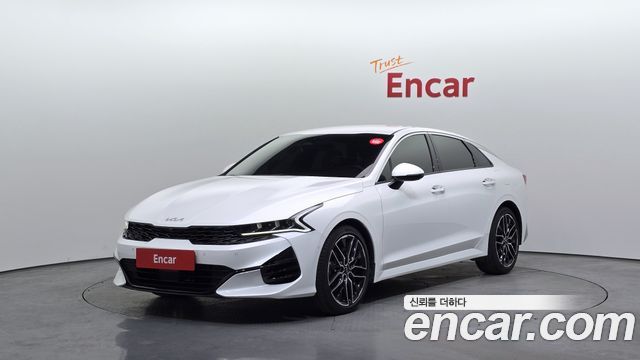Kia K5 2023 — photo 1