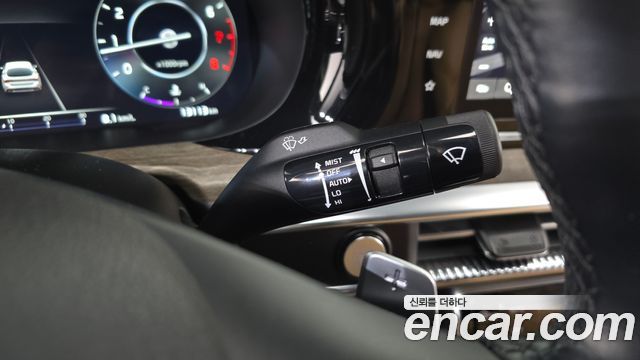 Kia K5 2023 — photo 18