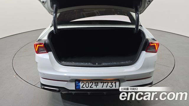 Kia K5 2023 — photo 20