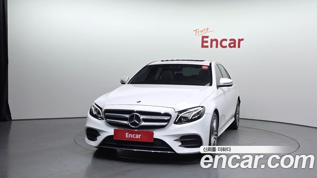 Mercedes-Benz E-Class 2019 — photo 3