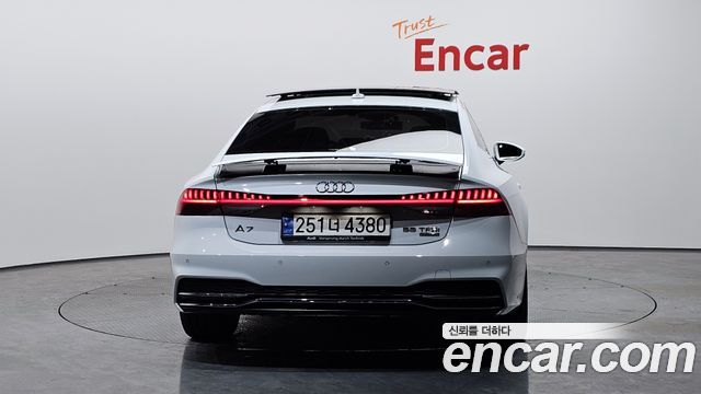 Audi A7 2020 — photo 4