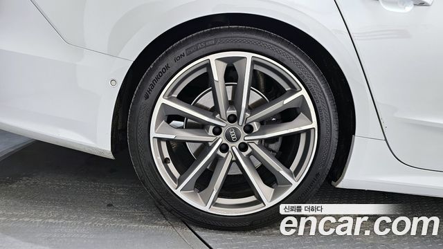 Audi A7 2020 — photo 5