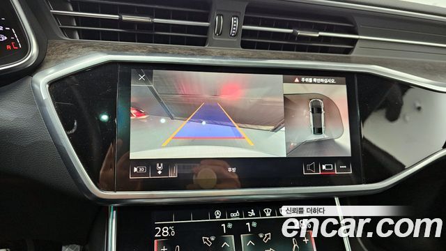 Audi A7 2020 — photo 15
