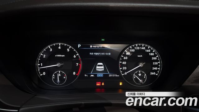 Genesis G90 2019 — photo 8