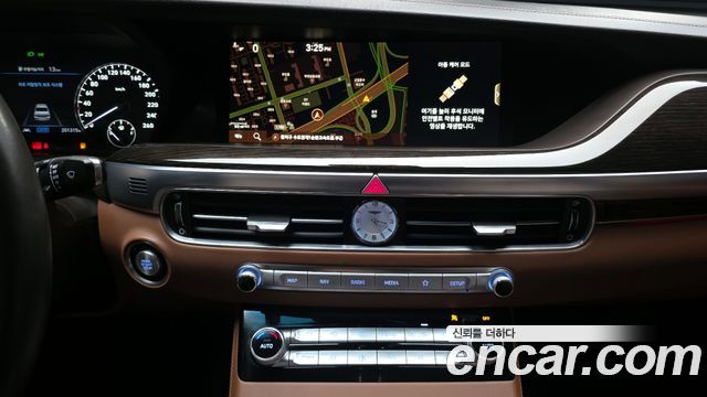 Genesis G90 2019 — photo 15