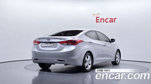 Hyundai AVANTE 2012 — photo 2