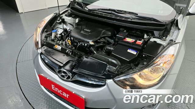 Hyundai AVANTE 2012 — photo 6