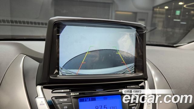 Hyundai AVANTE 2012 — photo 16