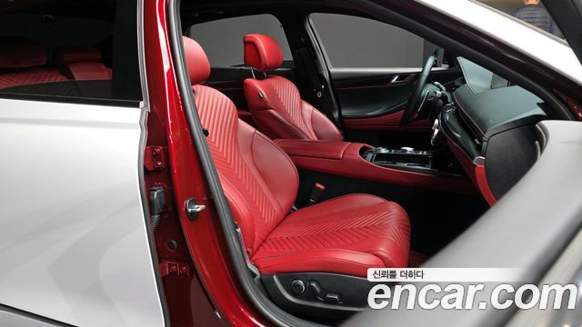 Genesis G80 2023 — photo 11