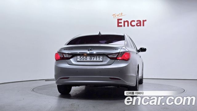 Hyundai Sonata 2010 — photo 4