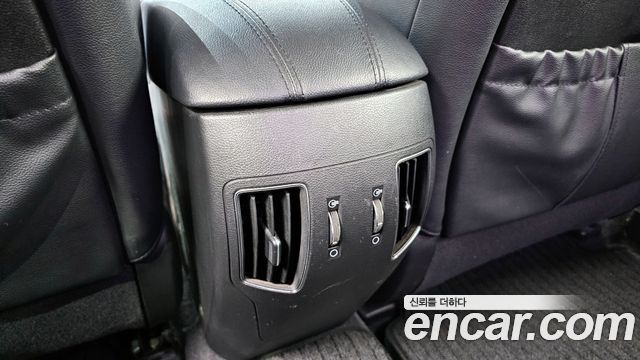 Hyundai Sonata 2010 — photo 18