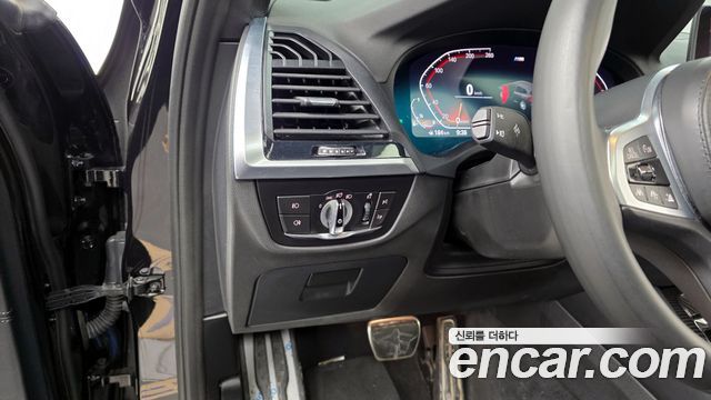 BMW X3 2021 — photo 16